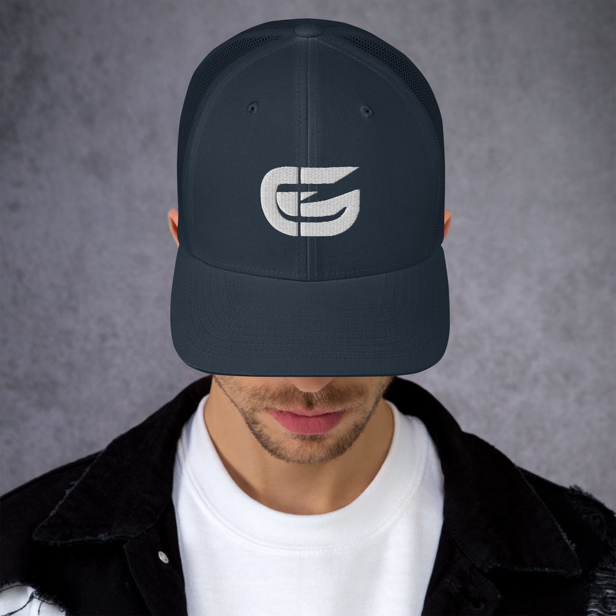 GRAMYNO Icon Trucker Cap