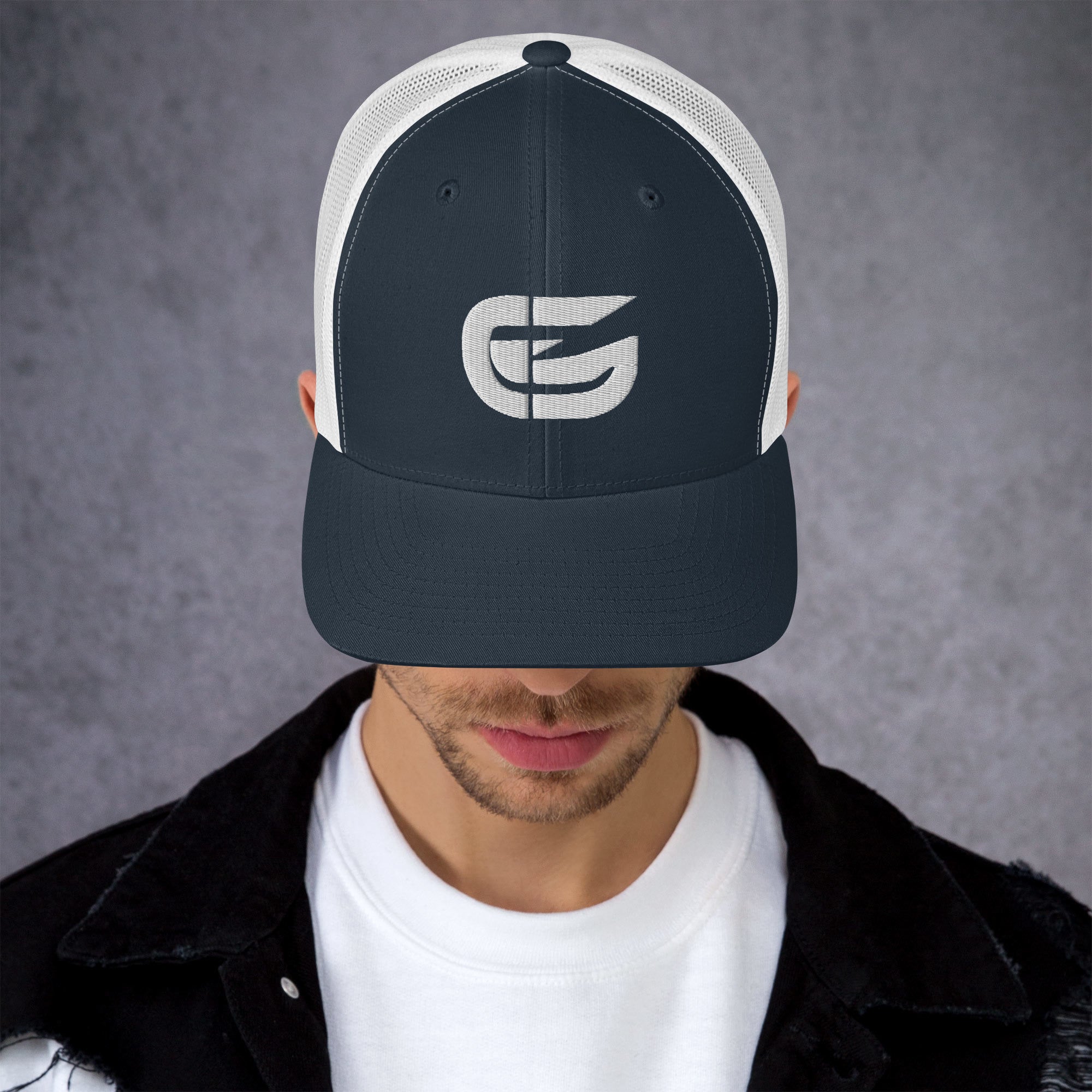 GRAMYNO Icon Trucker Cap